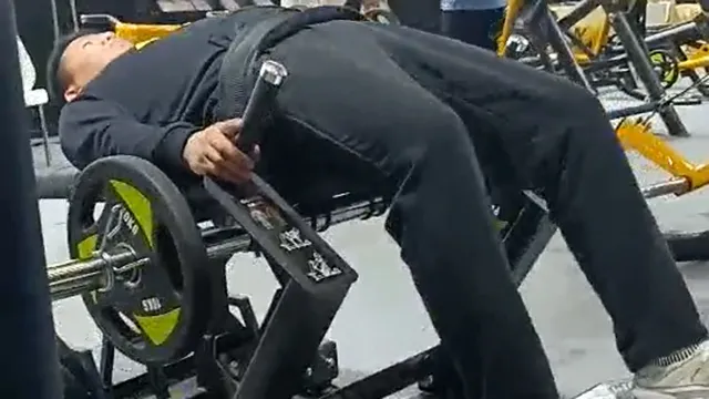 Glute Drive Machine
