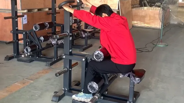 Vertical Hip Thrust Machine