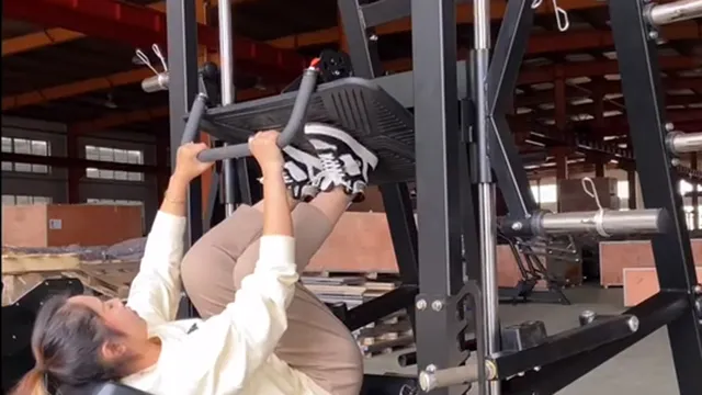 Vertical Leg Press