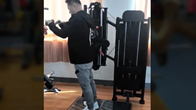 Standing Total Arms