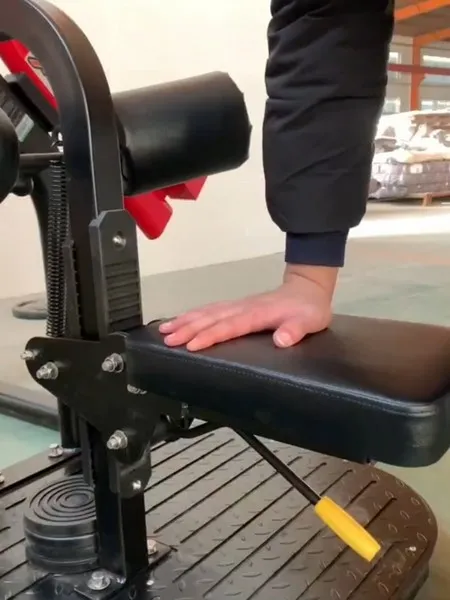 Wide Pull Down Rear Machine